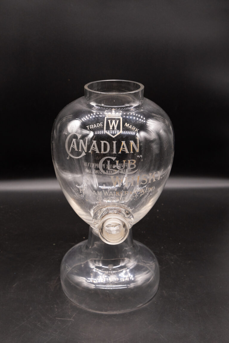 Canadian Club Whisky Decanter [w703]
