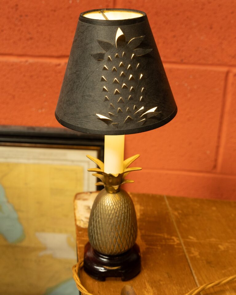 Small Pineapple Table Lamp