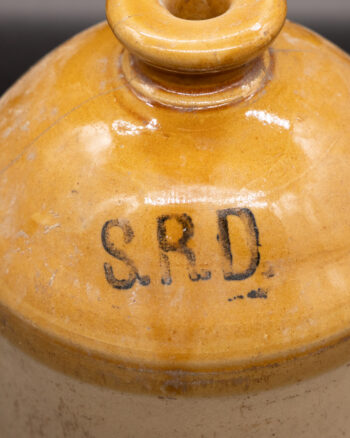 S.R.D. Stoneware Flagon [sw106]