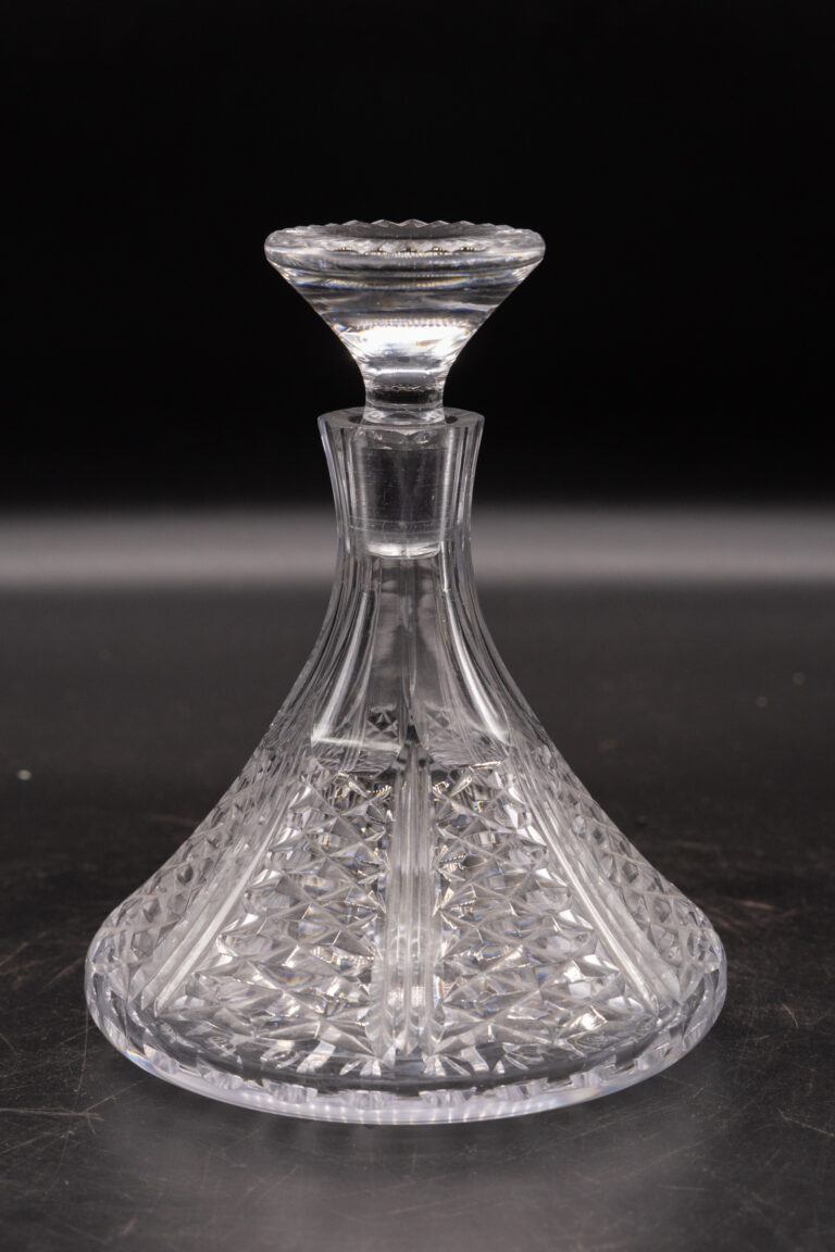 GC026 Glass Ships Decanter