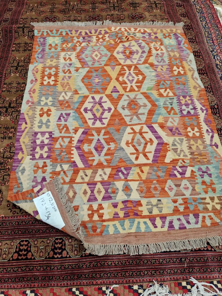 NT12 Veg-dyed Maimana Kilim Rug