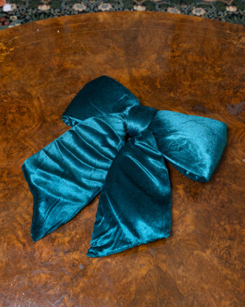 Large Plush Bow 48cm – Green