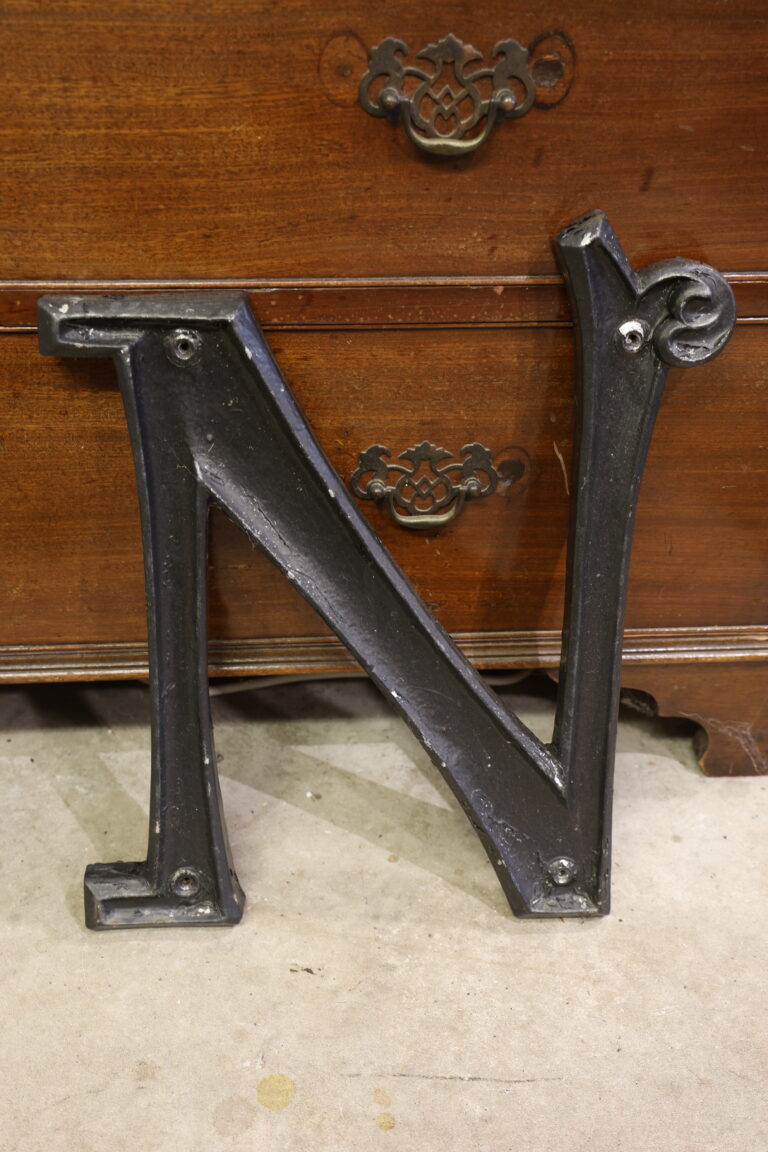 Victorian Cast Iron Letter 'N' - Black