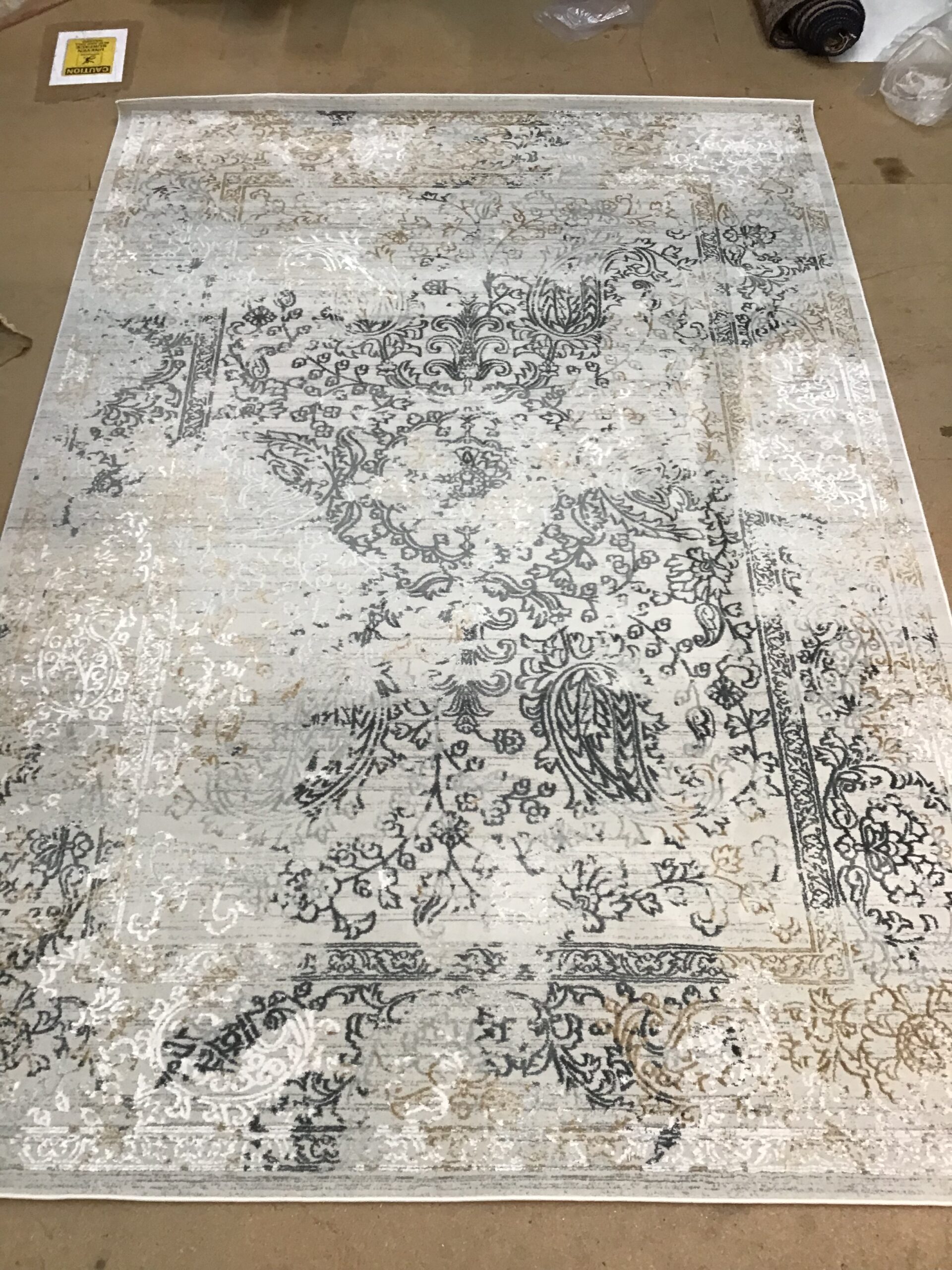 DC05 Iranian Vintage Look Rug
