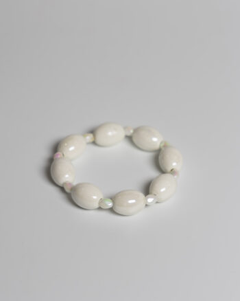 JL126 Vintage White Bead Bracelet