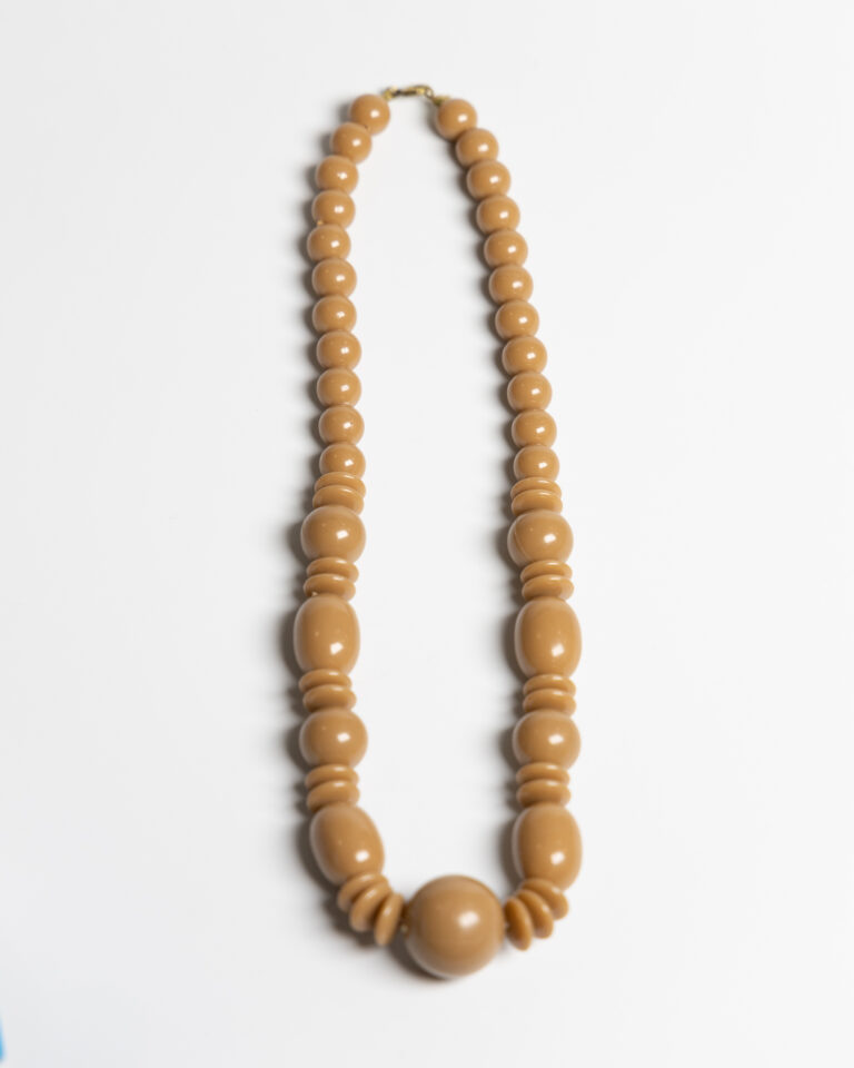 JL137 Vintage Brown Bead Necklace