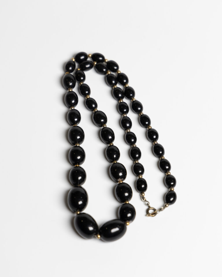 JL136 Vintage Black Bead Necklace