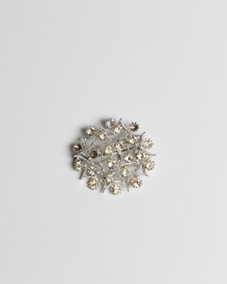 JL132 Vintage Brooch