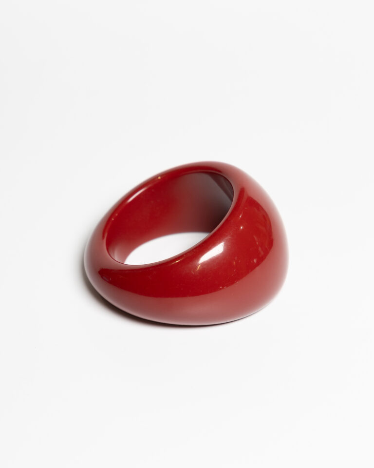 JL005 Vintage Red Lucite Bangle