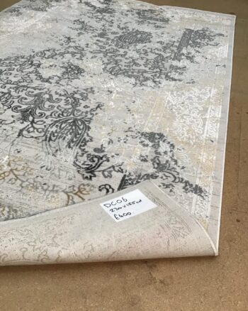 DC06 Iranian Vintage Look Rug