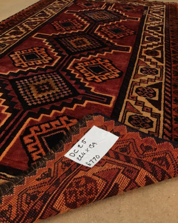 DC25 Persian Kashkari Tribal Rug