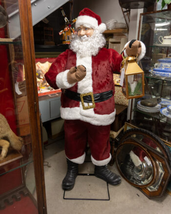 Deluxe Singing Santa