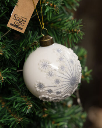 Sage Lace Bauble Ivory
