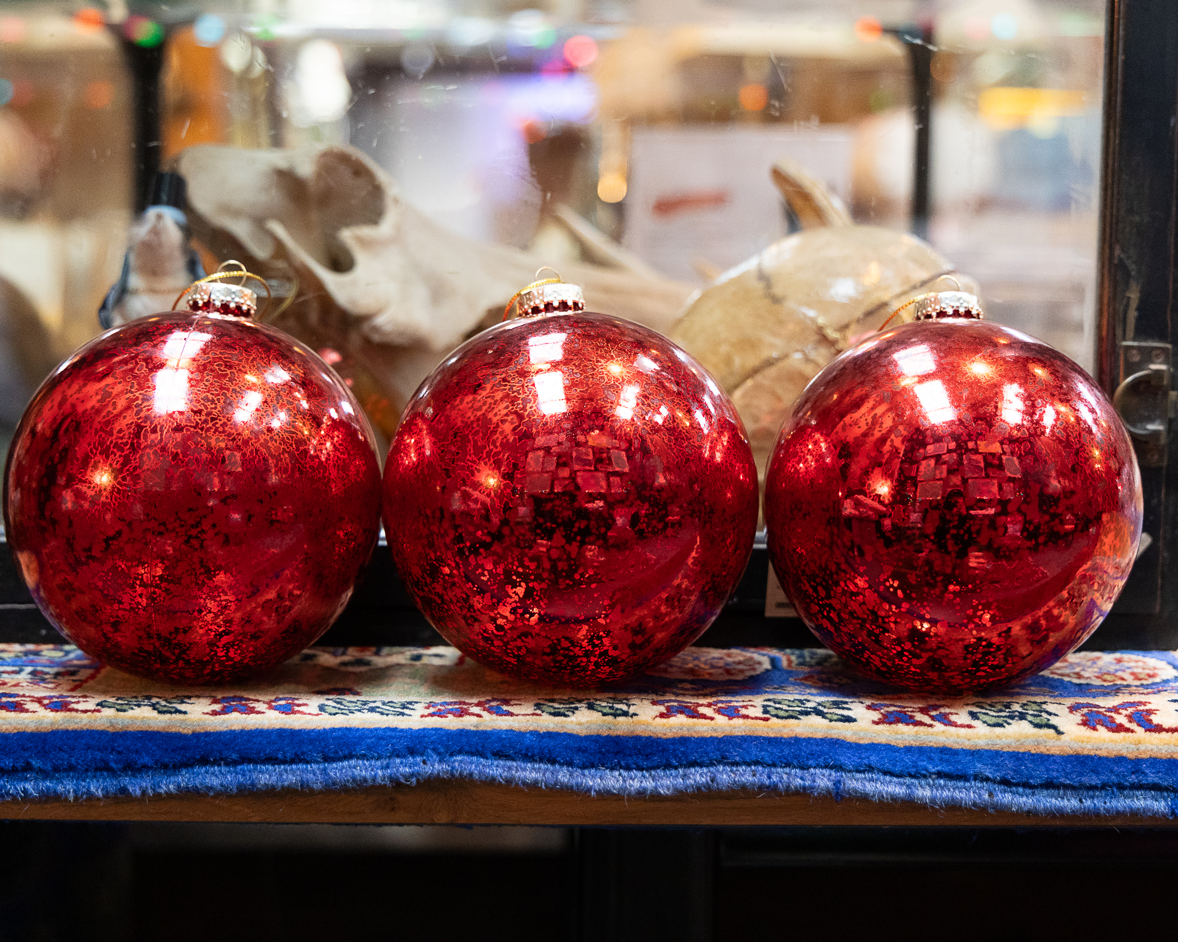 Large Mercury Effect Plastic Bauble 15cm (Red) Set of 3