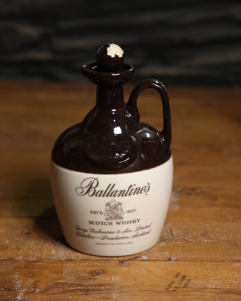 Ballantine’s Scotch Whisky Flagon [w821]