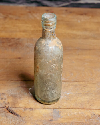 GB087 James Leslie & Co. Belfast Bottle