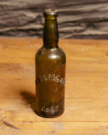 GB089 D. McCall & Co. Oban Bottle