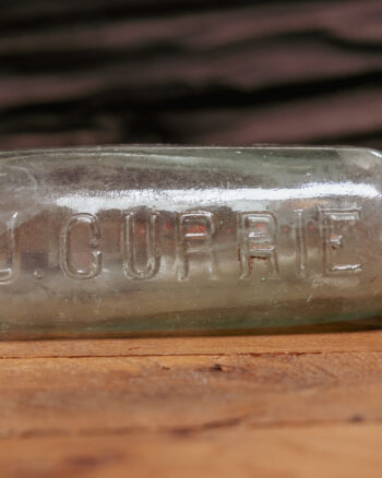 GB099 J. Currie Belfast Bottle
