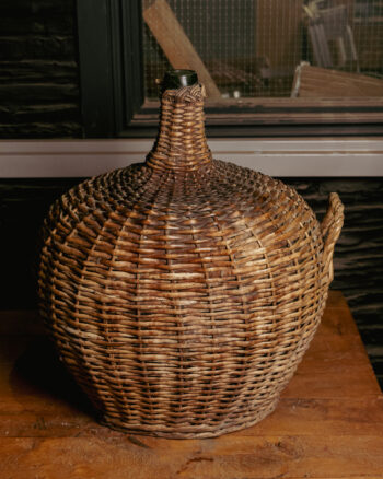 GB072 Wicker Demijohn Wine Bottle