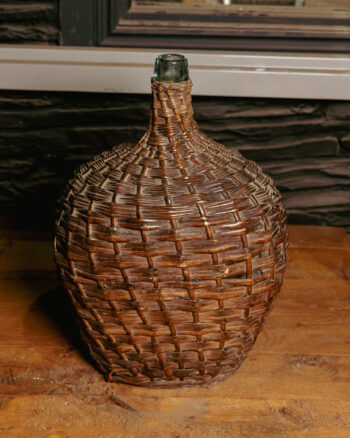 GB069 Wicker Demijohn Wine Bottle