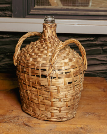GB071 Wicker Demijohn Wine Bottle