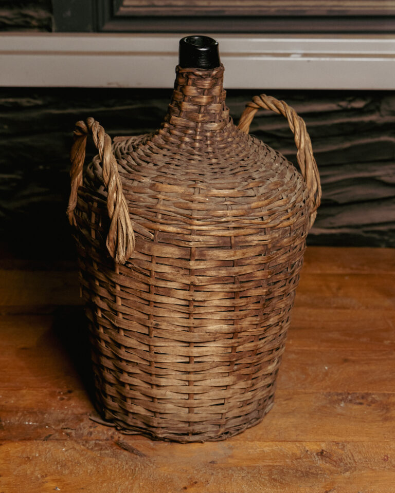 GB065 Wicker Demijohn Wine Bottle