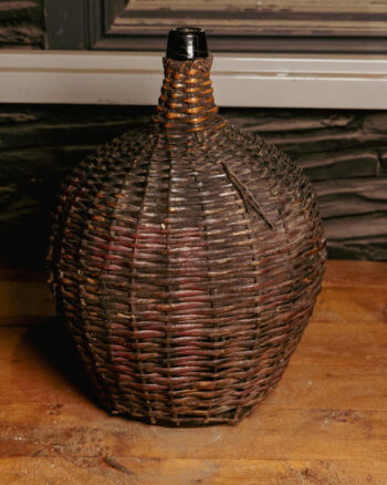 GB064 Wicker Demijohn Wine Bottle