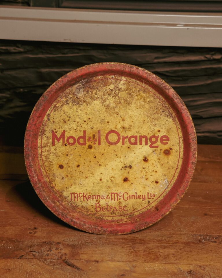 Model Orange Belfast Tray [w860]