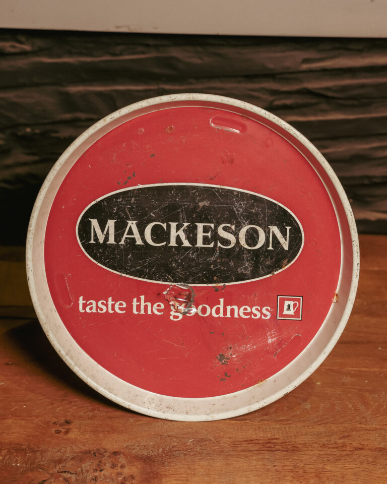 Mackeson Stout Tray [w863]