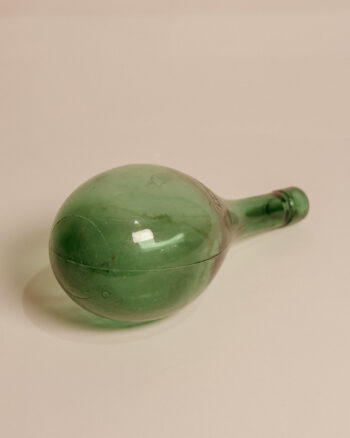 GB121 Hand-blown Balloon Wine Bottle
