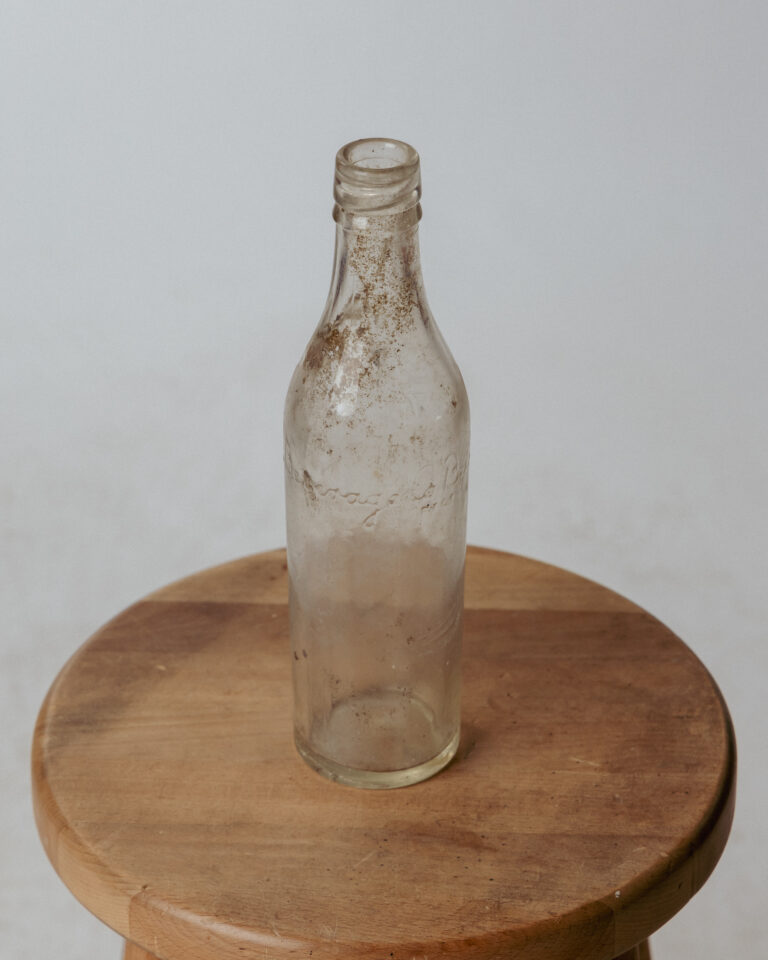 GB007 MacLennan Beverage Co. Belfast Bottle