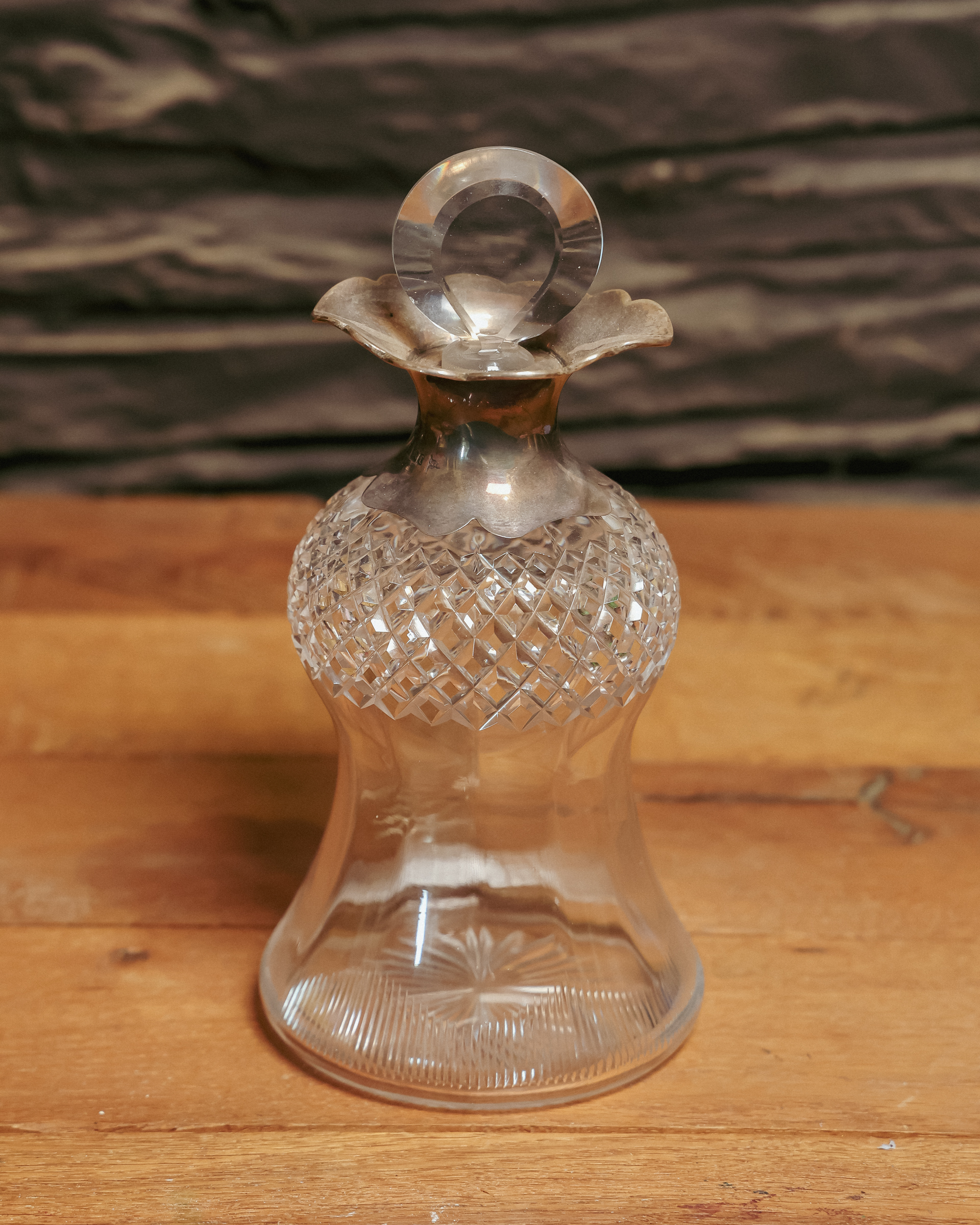 SC019 1898 Walker & Hall Silver Collared Decanter