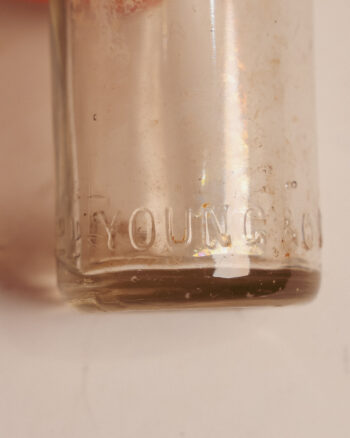 GB204 Young & Sons Belfast Bottle