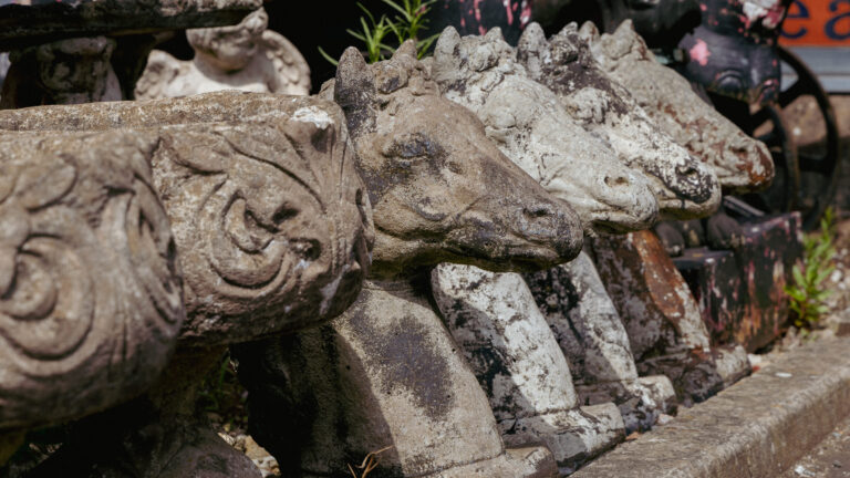 Vintage Garden Guide