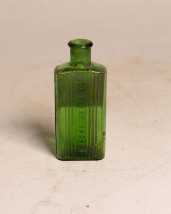 GB305 Liniment of Iodine Bottle