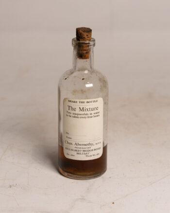 GB274 Belfast Chemist Bottle