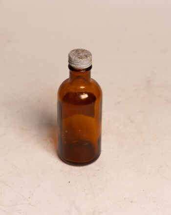 GB306 Paregoric B.P. Bottle