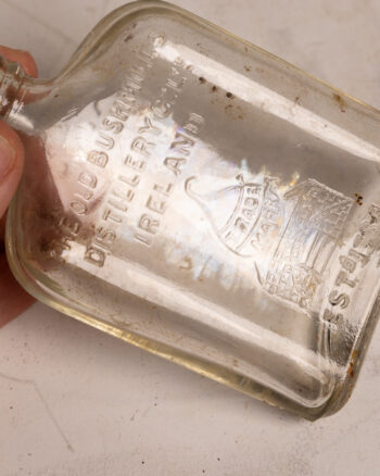 GB296 Bushmills Whiskey Bottle