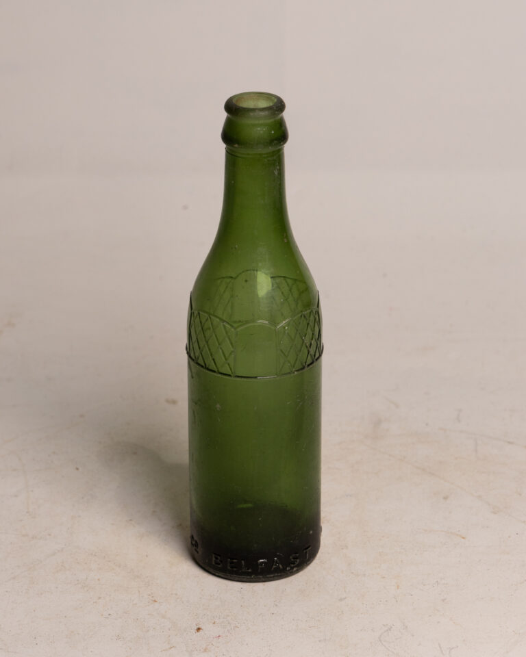 GB285 Lonsdale M.W. Co. Belfast Bottle