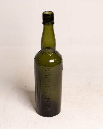 GB276 Shield Hall Bottle