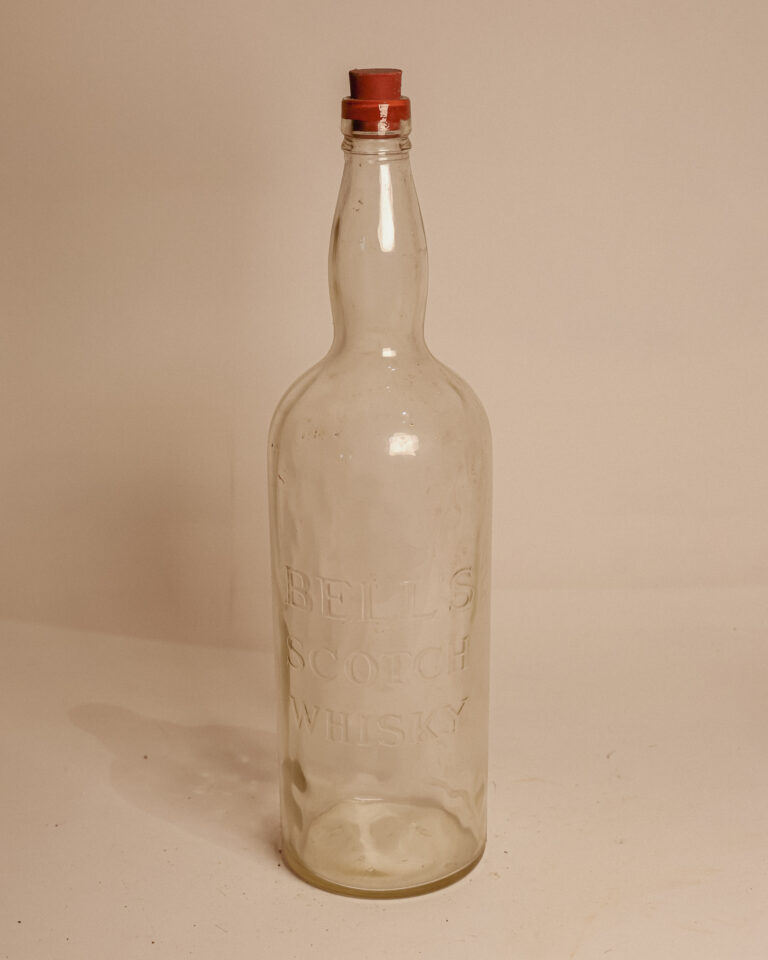 GB159 Large Bell's Whisky Bottle