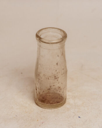 GB333 Wensleydale Milk Bottle