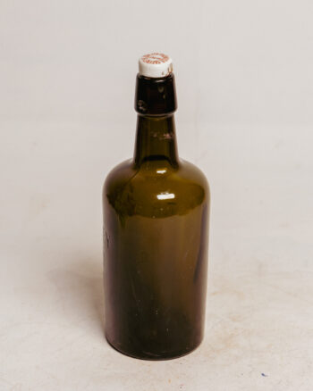 GB320 T.R. Caffrey Belfast Bottle