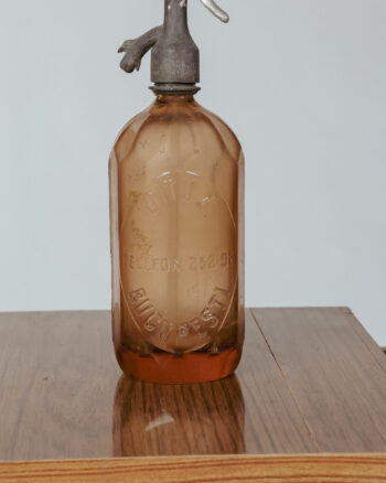 GB156 Romanian Pink Glass Syphon