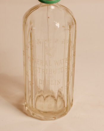 GB157 Mineral Waters Dublin Syphon