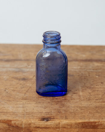 GB146 Small Milk of Magnesia Bottle