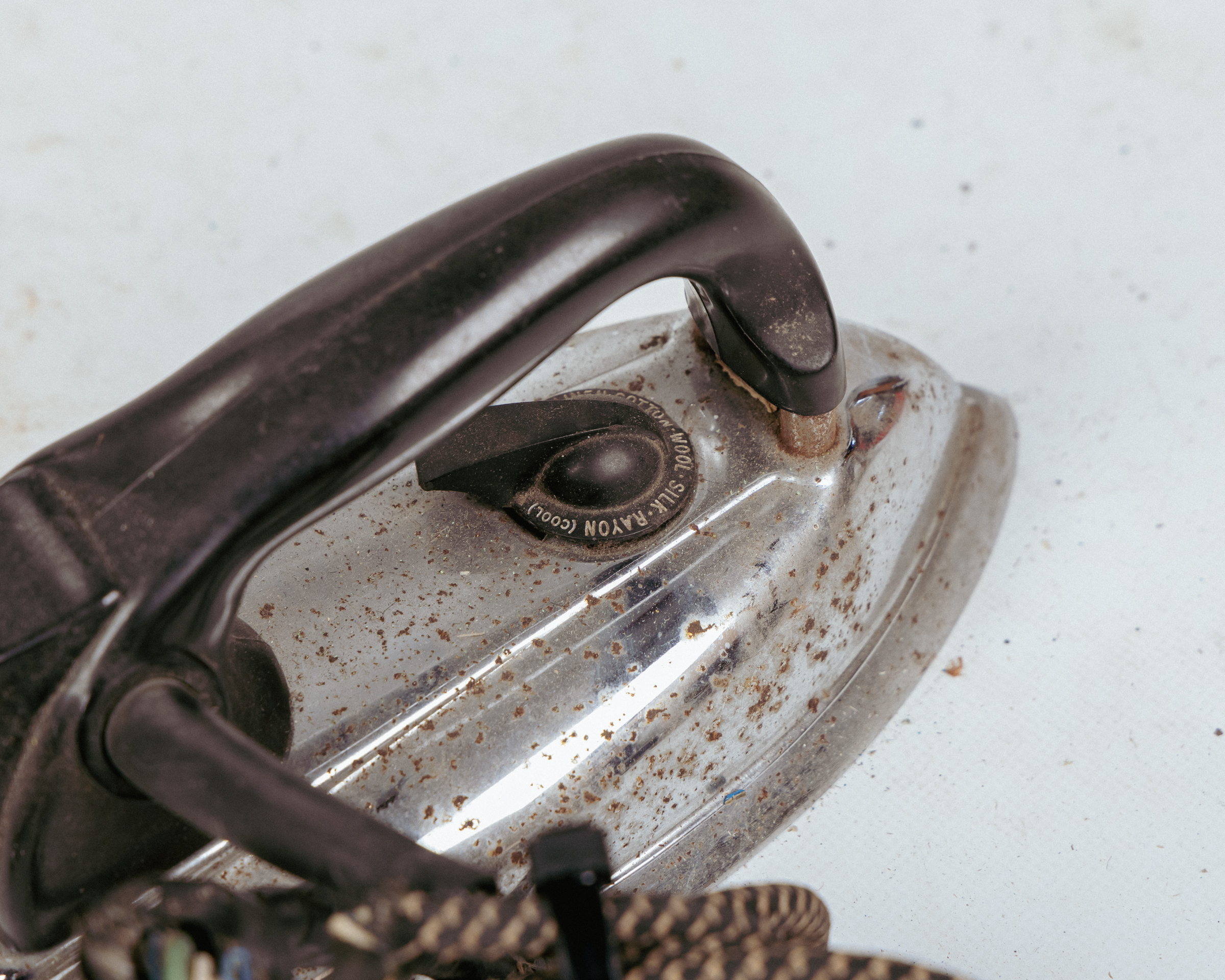 Fer à Repasser De Voyage Vintage Morphy Richards 41300 - Crème