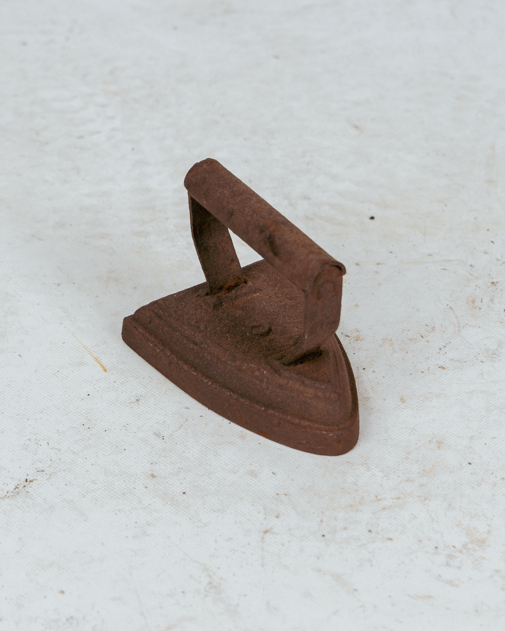 MT054 Victorian Flat Iron