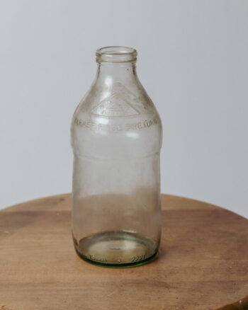 GB152 NI Milk Bottle