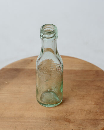 GB153 Wm. Corry Belfast Bottle